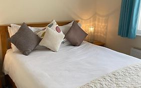 Four Seasons Guest House